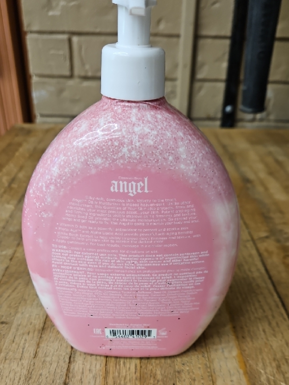 Designer Skin Angel Daily Moisturizer — Pink Hydrating Body Lotion - Picture 2 of 4